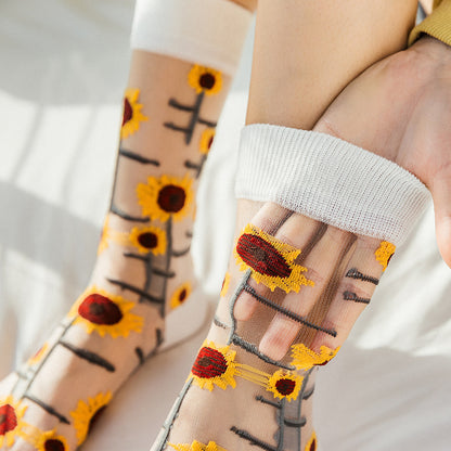 Women's trendy socks