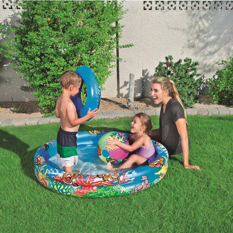 Inflatable family swimming pool