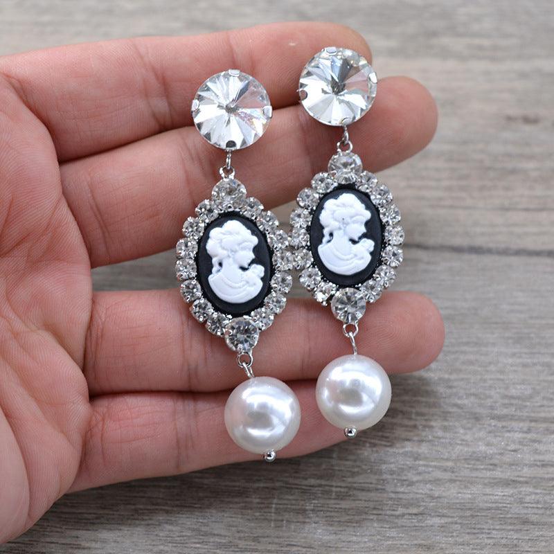 Vintage Baroque Court Earrings For Women